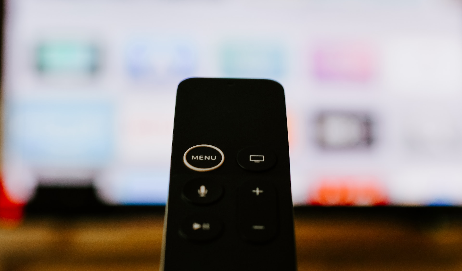 Zattoo TV-Streaming-Report 2023: Live-Fernsehen liegt vor Video-on-Demand