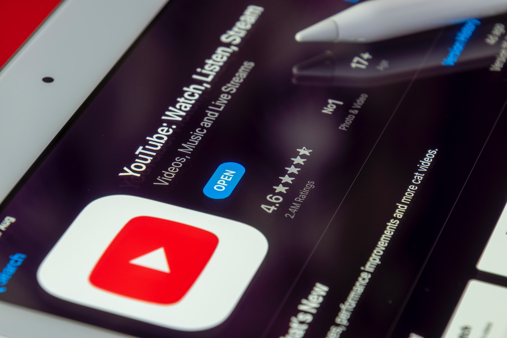 Auf Twitch und YouTube gleichzeitig streamen: Technische Herausforderungen und Erfolgsfaktoren